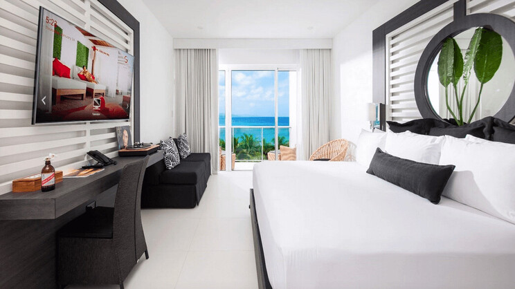Junior Suite King Ocean View  